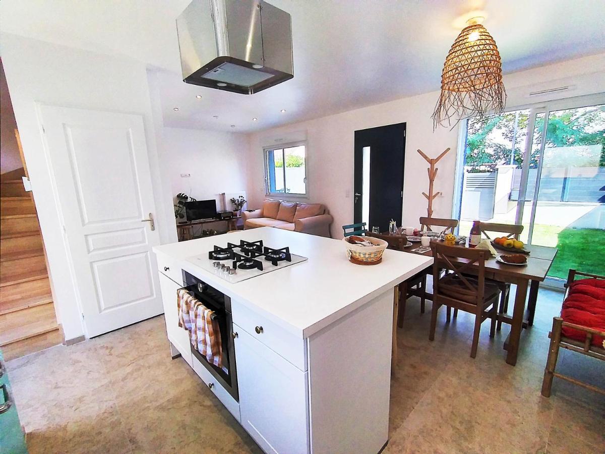 Dream Of Mediterranean House, Jacuzzi, Bbq, Delices Ensoleilles Сартрувил Екстериор снимка