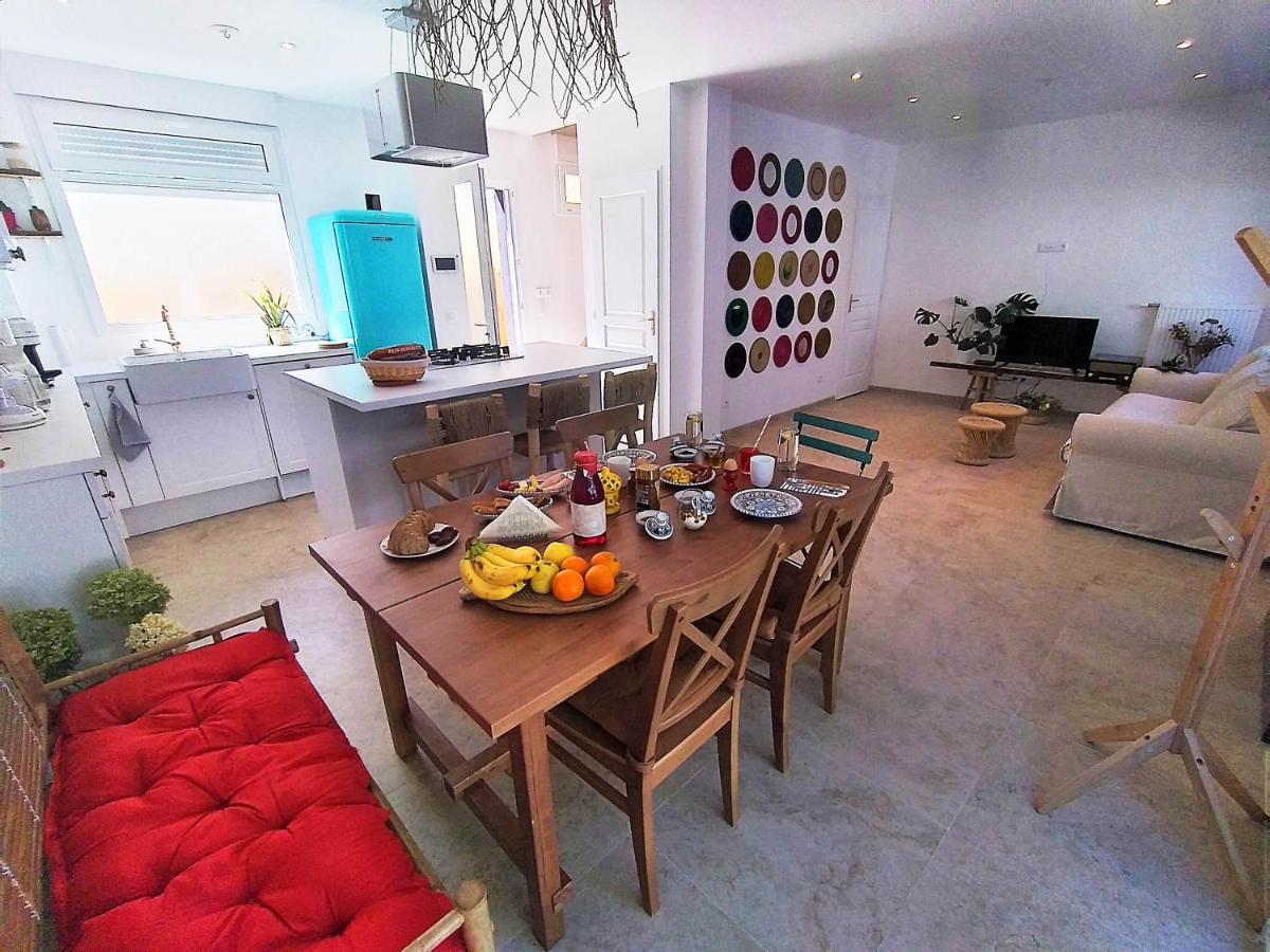 Dream Of Mediterranean House, Jacuzzi, Bbq, Delices Ensoleilles Сартрувил Екстериор снимка
