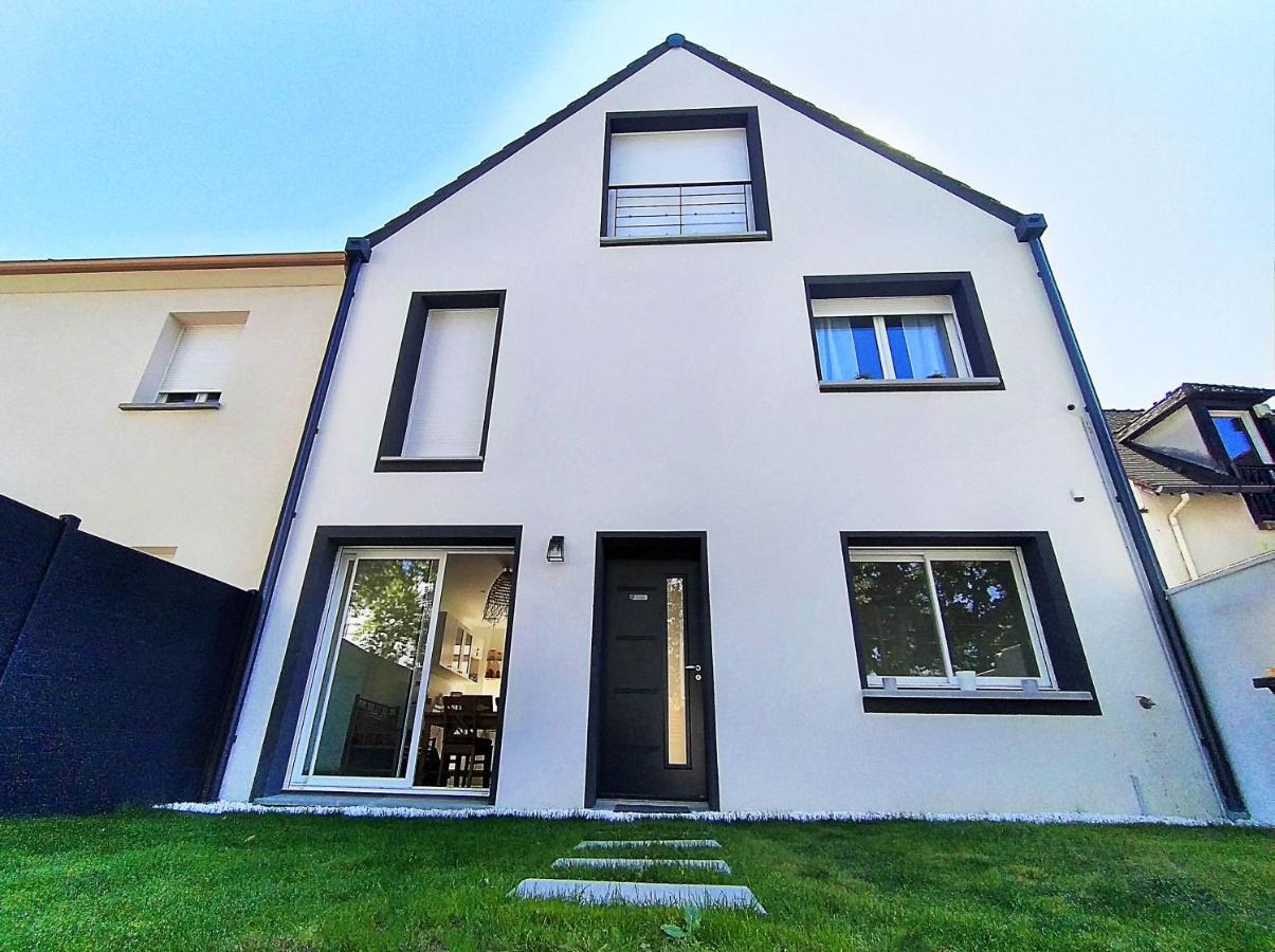 Dream Of Mediterranean House, Jacuzzi, Bbq, Delices Ensoleilles Сартрувил Екстериор снимка